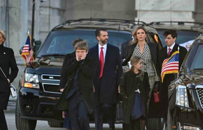 Donald Trump Jr a tenu sa nouvelle petite amie à distance