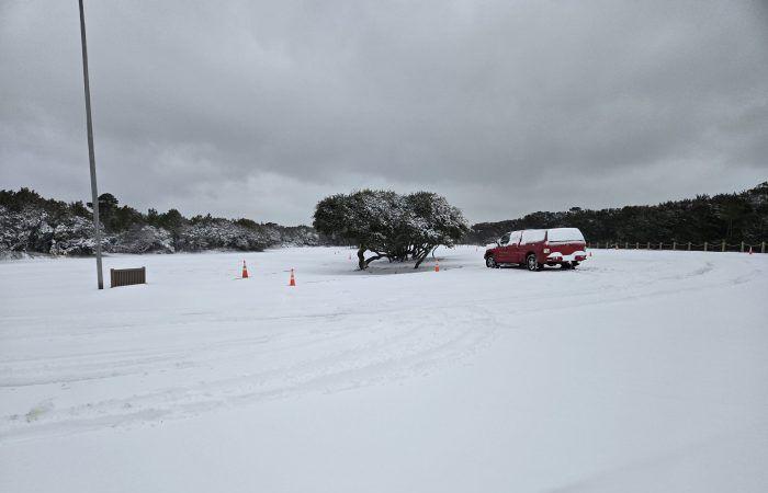 Jusqu’à un pouce de neige supplémentaire attendu sur les îles Hatteras et Ocracoke mercredi matin