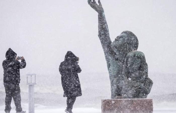 Un blizzard paralyse les communautés de la côte du Golfe avec un record de neige