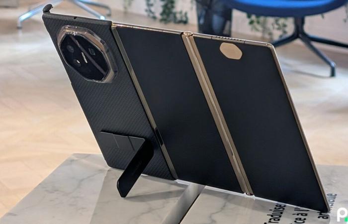 Le Galaxy Z Fold qui se plie en 3 pourrait arriver plus vite que prévu, le Mate XT de Huawei ne sera plus seul ?