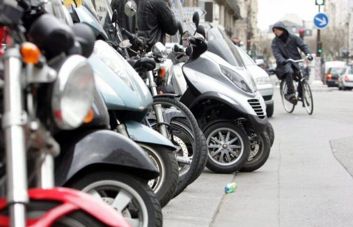 Le marché des deux-roues motorisés poursuit son déclin en Île-de-France : « En ville, le vélo, c’est fini »