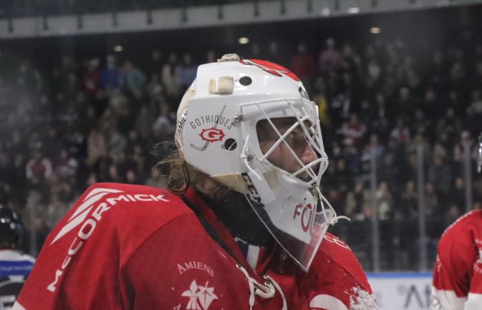 Hockey sur glace – Match sans empattement entre Dukes et Gothics