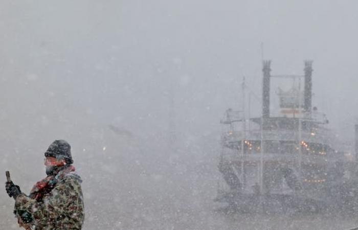 Un blizzard paralyse les communautés de la côte du Golfe avec un record de neige