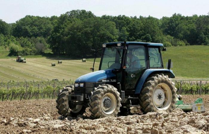 Un agriculteur renverse mortellement sa mère avec son tracteur et met fin à ses jours quelques heures plus tard – Sud Ouest