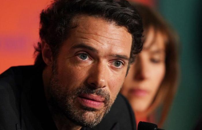 Jugé et reconnu coupable d’agression sexuelle, Nicolas Bedos prend une décision sur le cours des événements