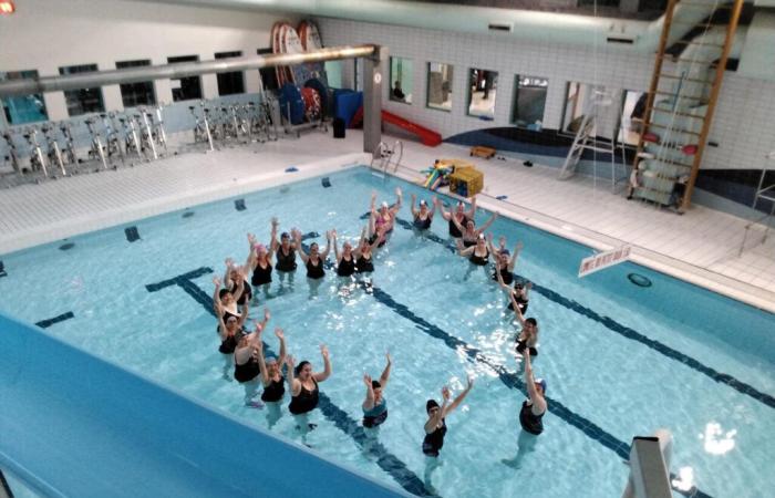 une soirée Saint Valentin organisée dans une piscine