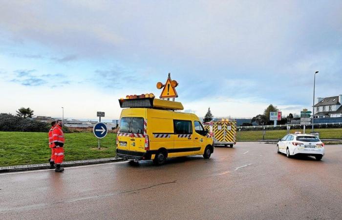 A Morlaix, un automobiliste prend un rond-point à contresens et percute une voiture venant devant