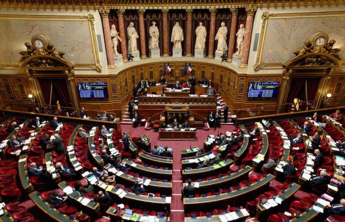 le Sénat adopte un amendement visant à réduire le train de vie des anciens présidents et premiers ministres