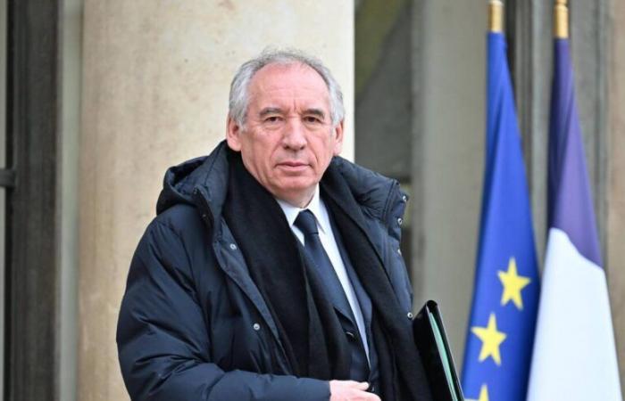 Déficit des retraites : faut-il compter comme le fait François Bayrou ?