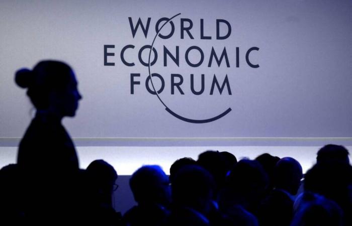 En direct, Forum économique mondial – Donald Trump monte sur scène virtuelle à Davos