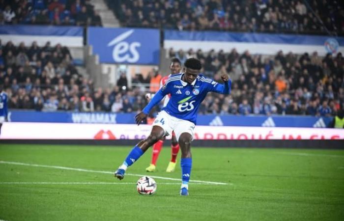 Le joueur strasbourgeois Saidou Sow prêté à Nantes