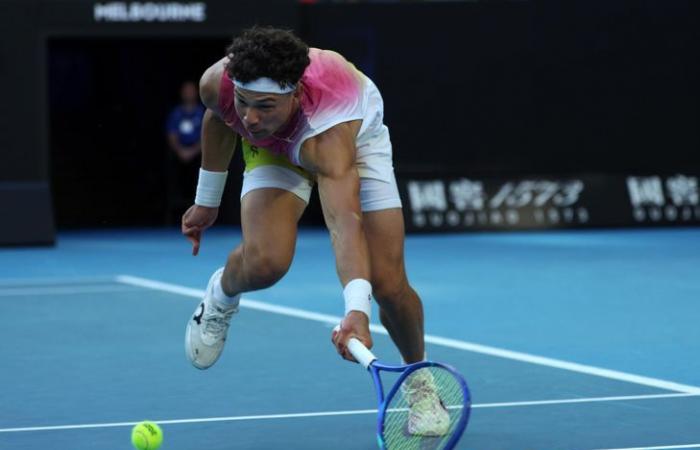 Open d’Australie – Demi-finales : Djokovic en danger face à Zverev, Sinner favori devant Shelton