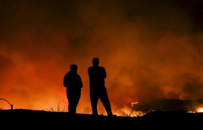 Un nouvel incendie fait rage à Los Angeles : des milliers d’évacués