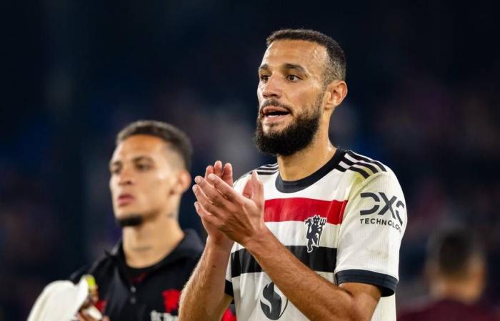 Après que son nom était dans l’équipe réserve… Manchester United annonce l’absence de Mazraoui du match des Rangers pour cause de blessure – Elbotola