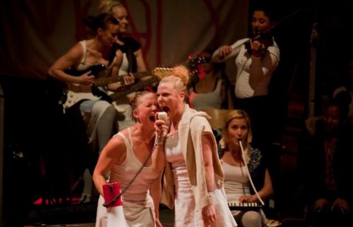 “Mad in Finland” à Genève, du cirque finlandais fin et féminin – rts.ch