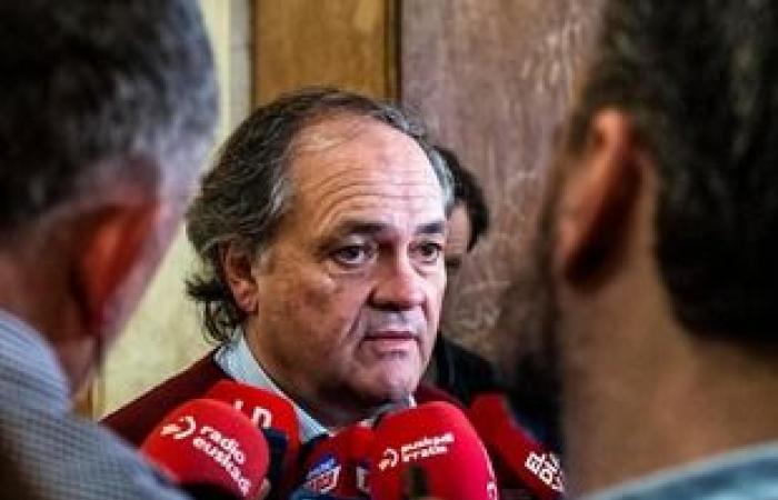 Blitz Ultr à Monti le président de la Real Sociedad à l’hôpital avec les blessés. Assez de violence