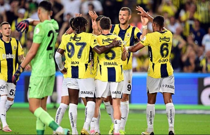 Les footballeurs à la limite des cartons jaunes à Fenerbahçe ! S’ils reçoivent un carton lors du match de Lyon, ils ne joueront pas le match de Midtjylland.