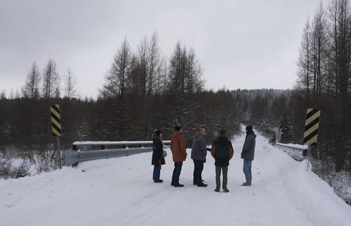 Un projet immobilier sur un terrain bordant un lac suscite l’indignation