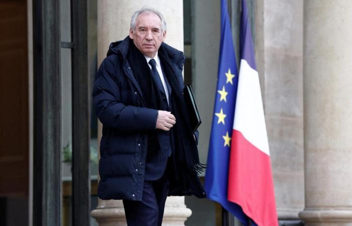 Le réquisitoire de François Bayrou contre les régions