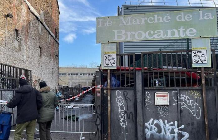 Le feu signe la fin du marché à Bagnolet Scrap métal