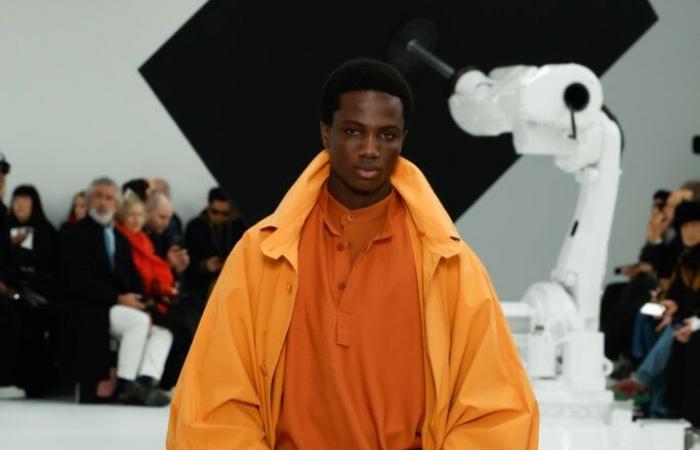 L’envolée d’Issey Miyake Men dans le défilé Automne-Hiver 2025-2026