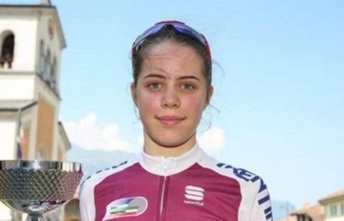 La cycliste italienne de 19 ans Sara Piffer décède après avoir été heurtée par une voiture – Firstpost