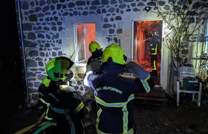 Feu de nuit violent d’une ferme de cette ville de Haute-Loire