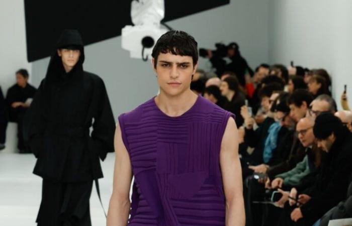 L’envolée d’Issey Miyake Men dans le défilé Automne-Hiver 2025-2026