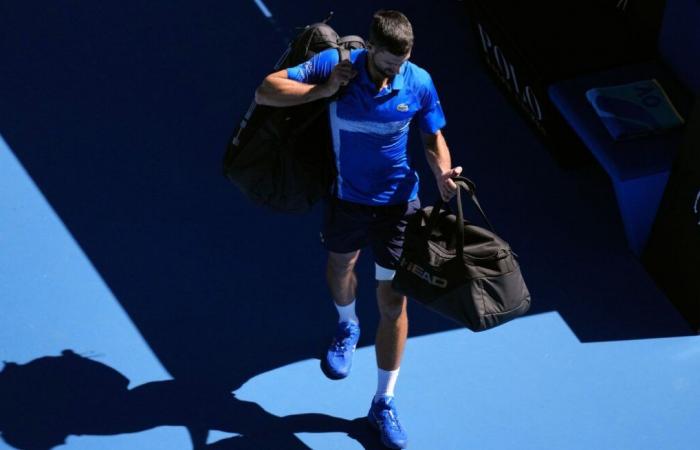 Novak Djokovic se retire après le premier tour, Alexander Zverev dans la finale