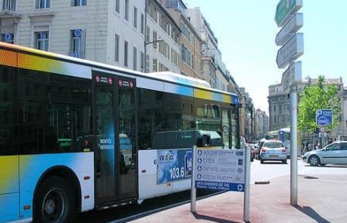 Infos BFM Marseille Provence. Un chauffeur de bus frappé avec des battes de baseball, le service arrêté