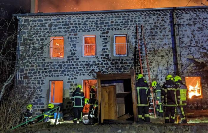 Feu de nuit violent d’une ferme de cette ville de Haute-Loire