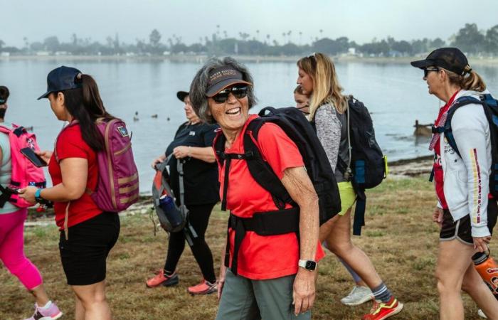 Rucking, marcher avec un sac pondéré, une pratique à la mode mais risquée