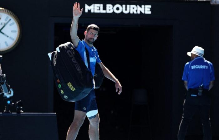 Novak Djokovic se retire de manière choquante de la demi-finale de l’Open d’Australie après le 1er set ; Zverev et la foule de Melbourne incrédules