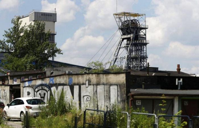 Troisième mineur de charbon décède en Pologne après l’explosion souterraine du méthane