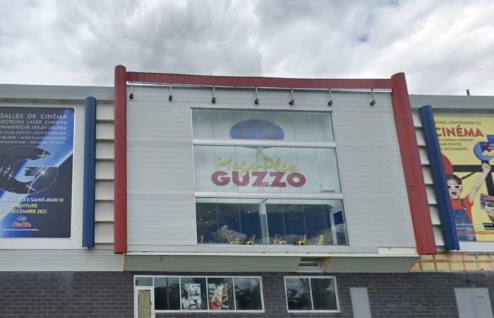 Guzzo ferme deux autres cinémas et se bat pour sa survie