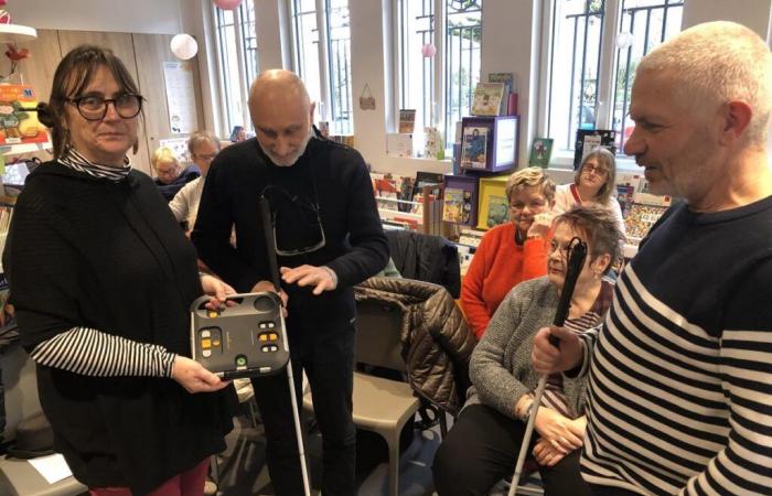 Avec ses livres audio, en braille ou en gros caractères, la bibliothèque d’Aigre est au service des malvoyants