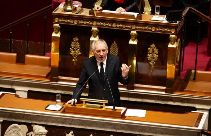 Combien coûte le déficit du système de pensions (vraiment)? Un économiste contredit Bayrou