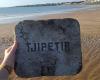 Découverte hier sur une plage de Vendée, cette plaque vient-elle du Titanic ? – .