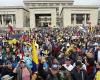Des centaines de milliers de Colombiens manifestent contre Petro