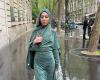 Une influenceuse marocaine portant le hijab se fait cracher dessus à Paris