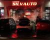 Quatre véhicules incendiés dans le stationnement d’un garage à Montréal