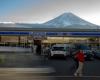 Japon : une ville va cacher une vue sur le Mont Fuji pour éviter le surtourisme