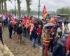 Plus de 400 personnes rassemblées à Orléans pour la manifestation du 1er mai