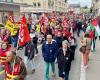 1 500 à 2 000 manifestants pour défendre les travailleurs dans le monde