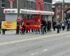 Les travailleurs manifestent dans les rues de Sherbrooke