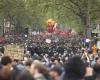 à Paris, retour au calme après des tensions en tête de cortège ; 150 000 manifestants attendus en France