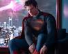 La première image officielle de David Corenswet en costume de Superman ! – .