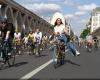 un grand défilé musical de vélos arrive dans la capitale