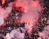 la seconde mi-temps commence enfin après l’explosion des fumigènes des supporters anversois (1-0)