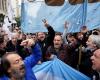 En Argentine, violente répression des manifestations contre la « loi Omnibus »